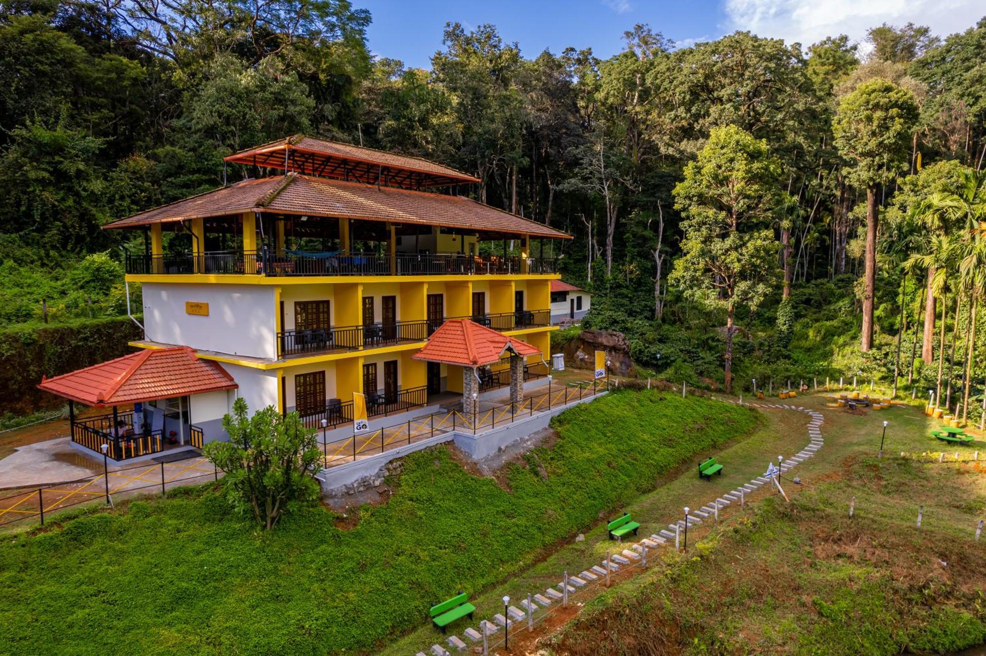 The Hosteller Coorg Rainforest, Madikeri Exterior photo